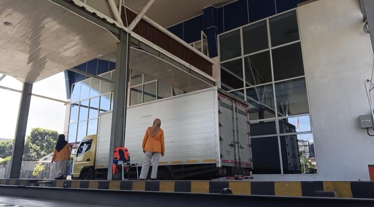 Galeri Praktik Industri 15